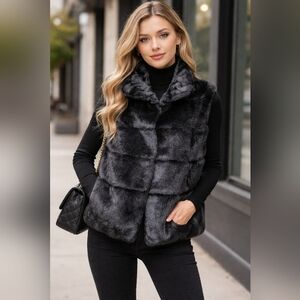Kate Spade Black Faux Fur Vest Luxe Layering Piece | Chic Winter Minimalist XL